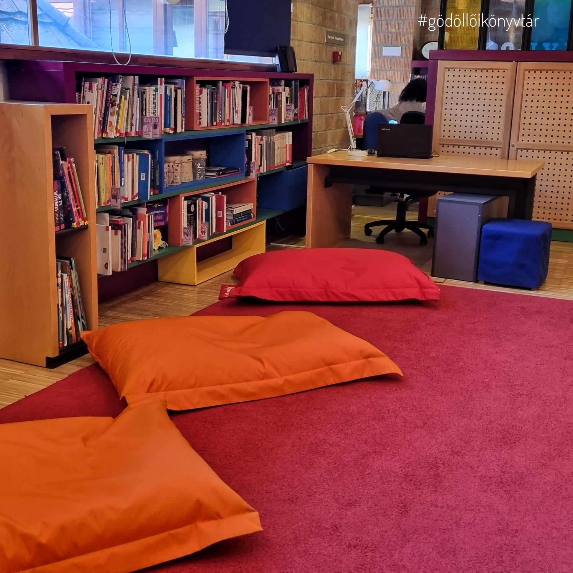 Gyerekkönyvtári olvasóterem