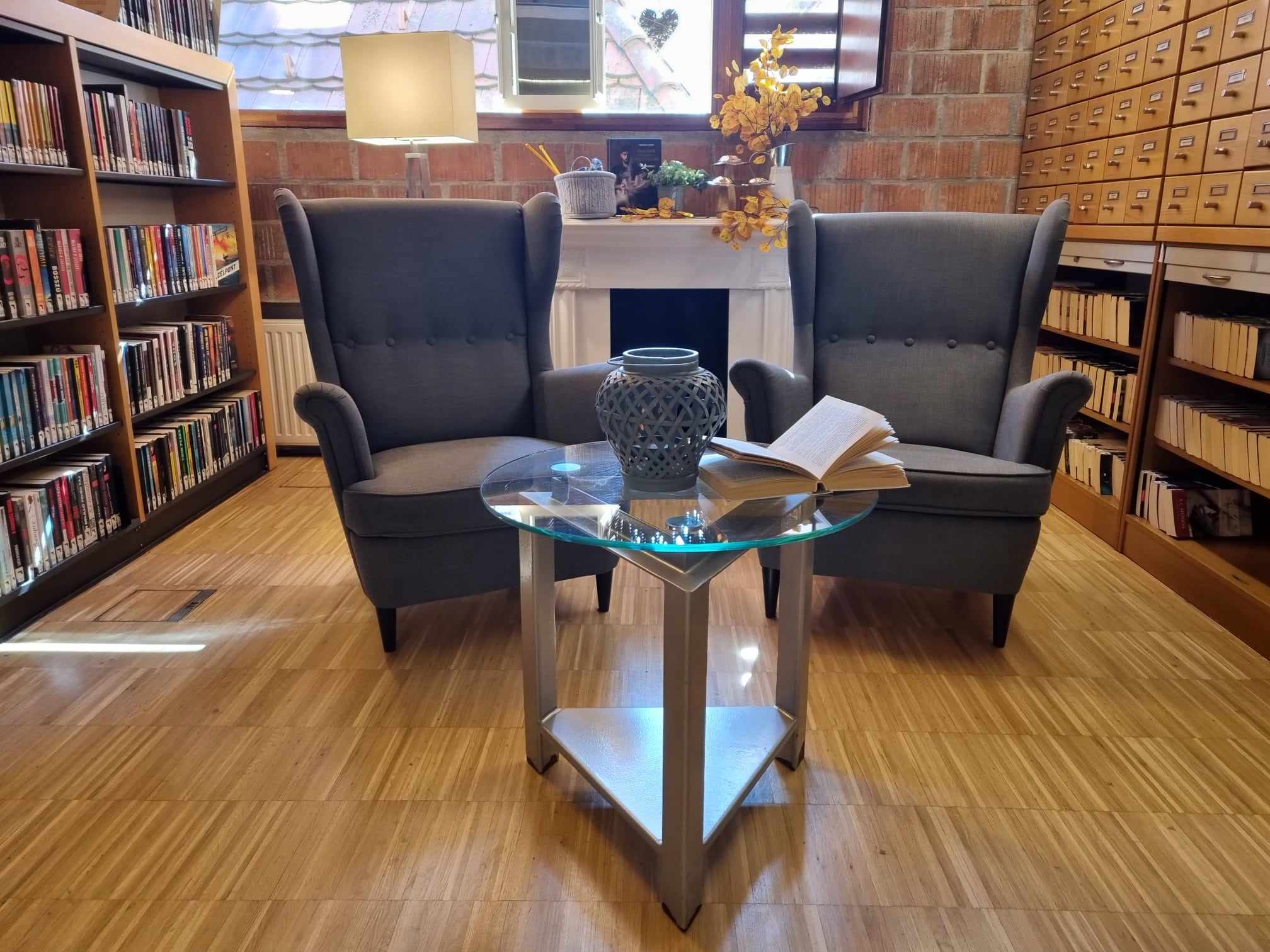 Felnőtt kölcsönző