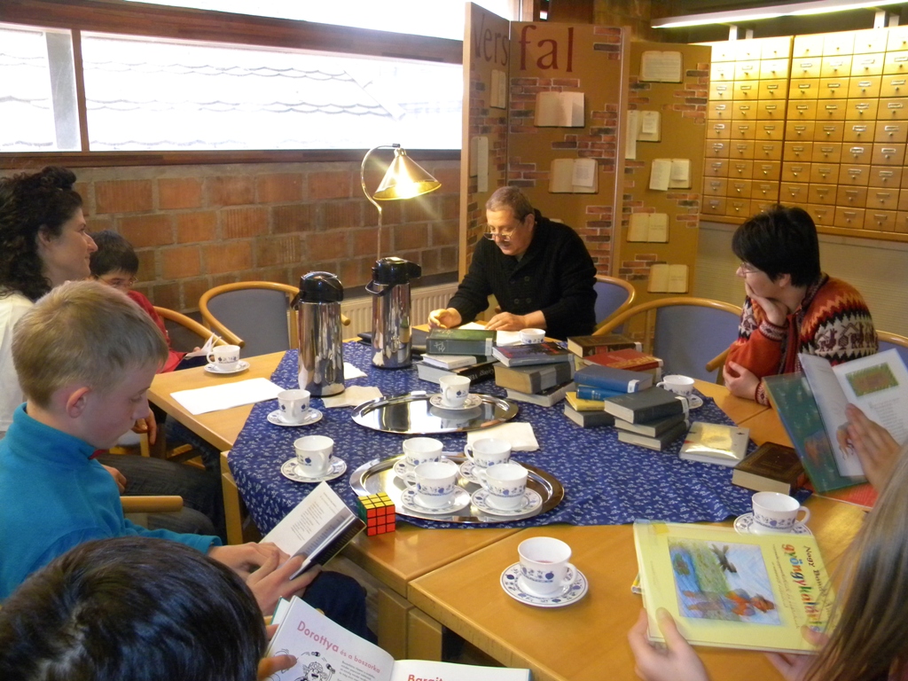 Maratoni versolvasás