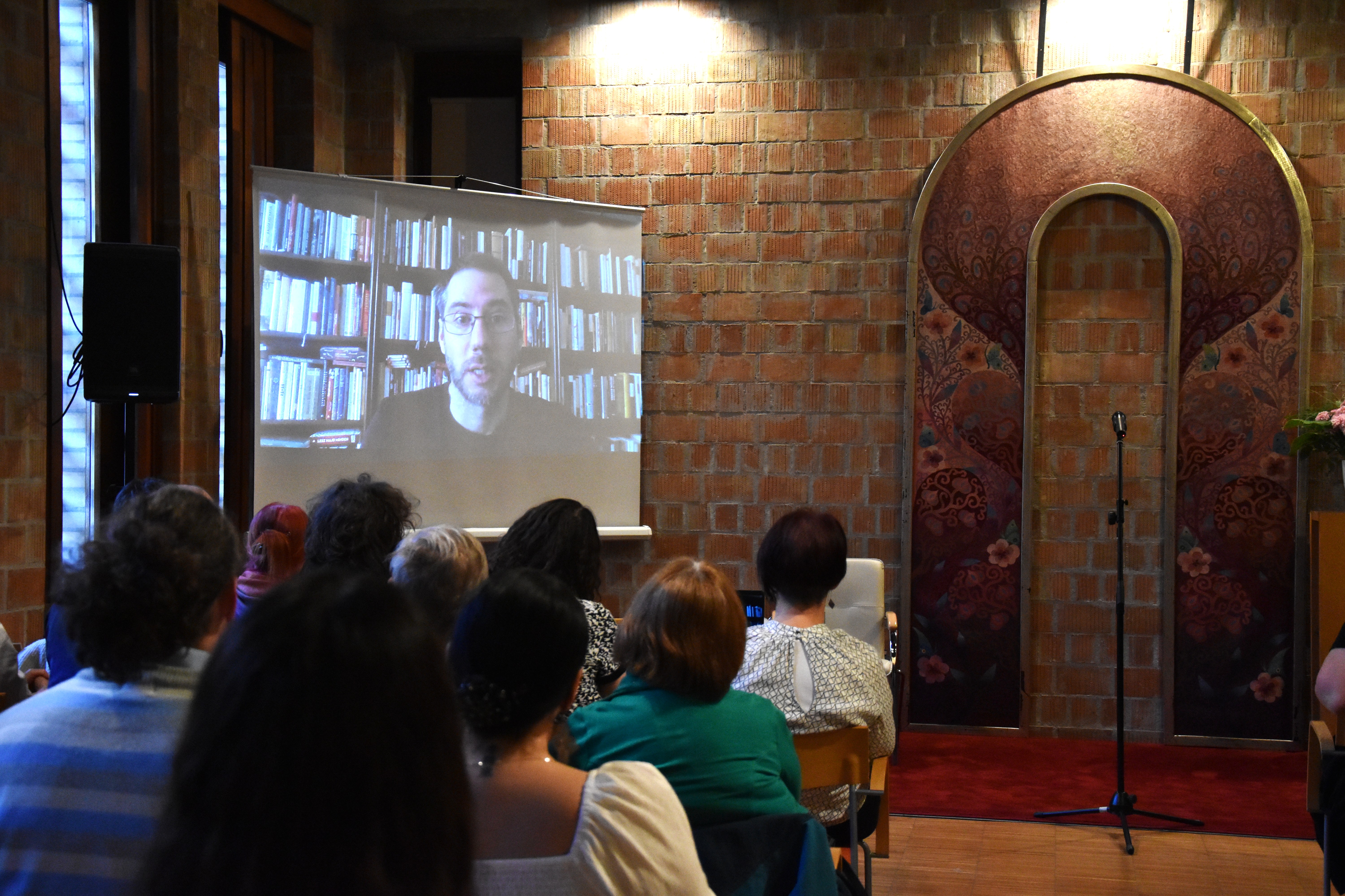 Vass Norbert zsűri videóüzenete a pályázóknak