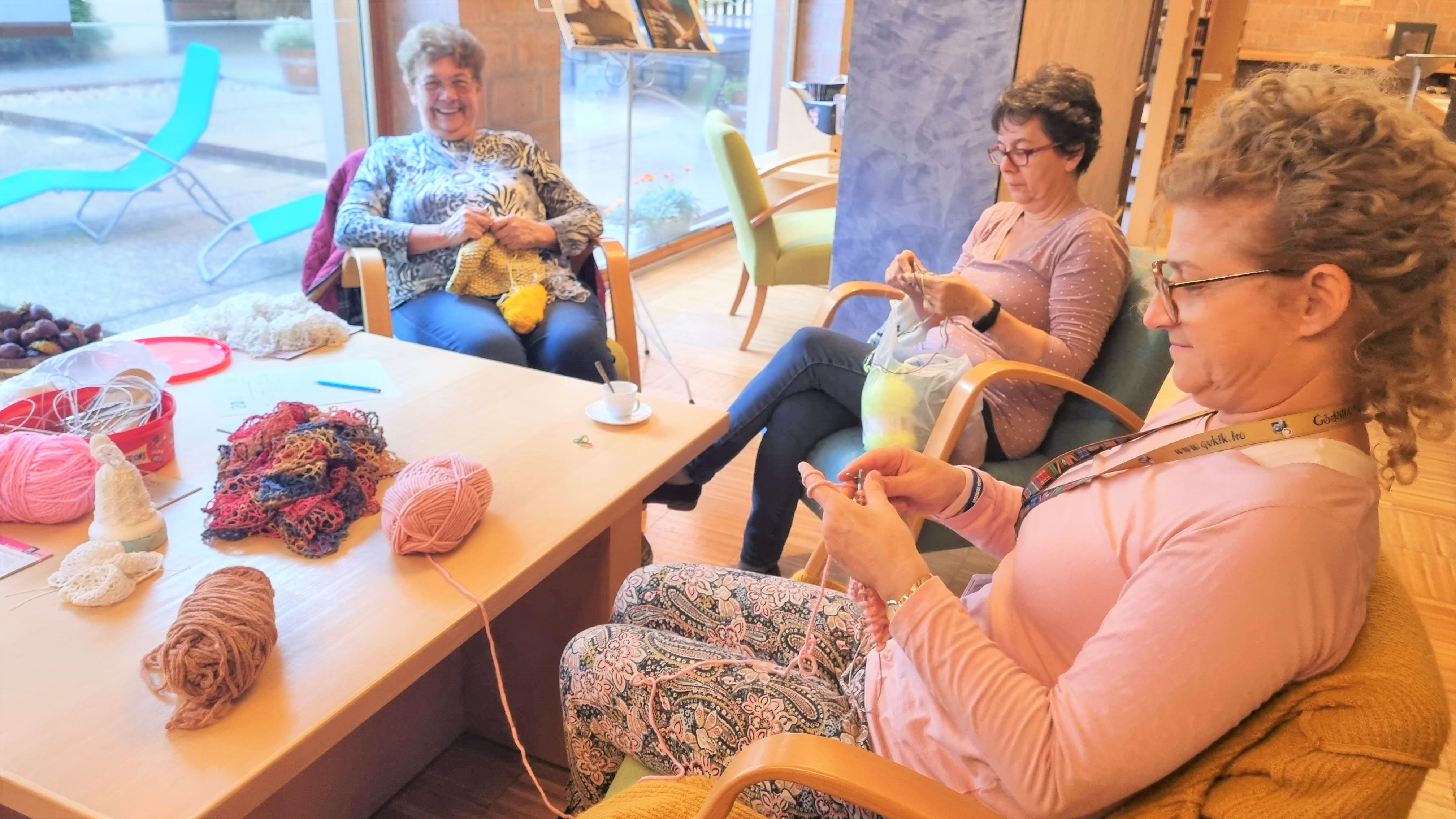 3K-Könyv-Kötés- Kávé